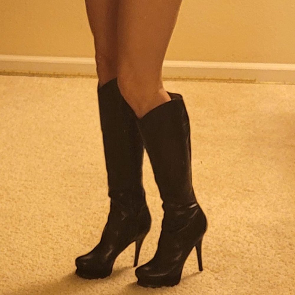 Marciano boots